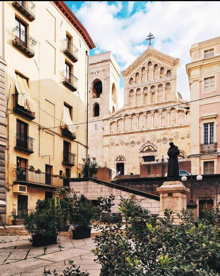 Cuore Del Centro Storico カリアリ エクステリア 写真
